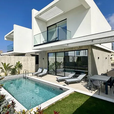 Villa Elysian Blue 3