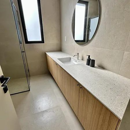 Вилла Elysian Blue 3 Пафос